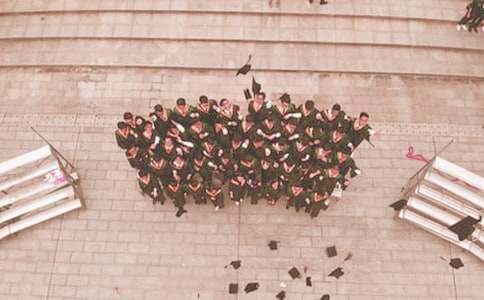大學畢業生個人鑒定表自我鑒定 大學畢業生個人鑒定表自我鑒定300字