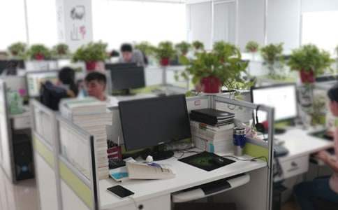 制糖企業辦公室員工榨季工作總結 制煉車間榨季工作總結