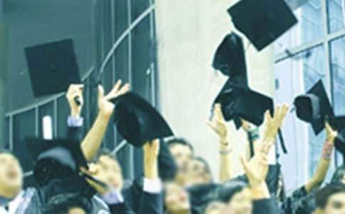 中專畢業檔案自我鑒定 中專畢業檔案自我鑒定100字