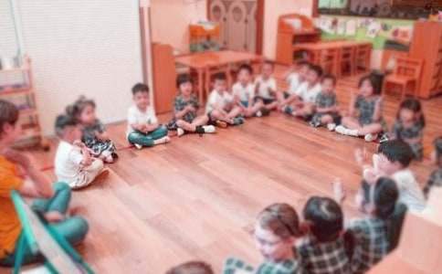 幼兒園大班上學期音樂說課稿《小鳥小鳥你真好》含反思 大班藝術小鳥小鳥你真好反思